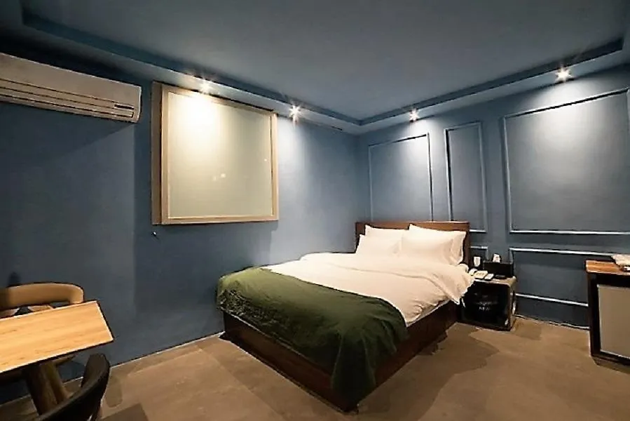 Mw Hotel Seúl