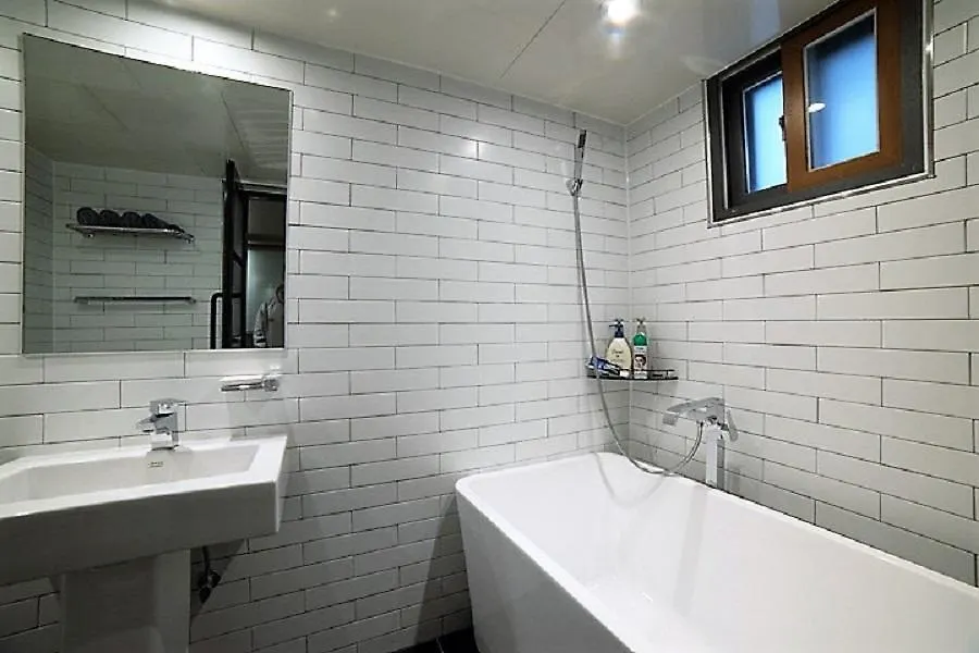 Mw Hotel Seoul Motel